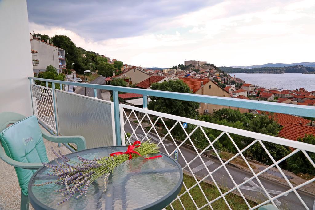 Apartment Boni Šibenik Exterior foto